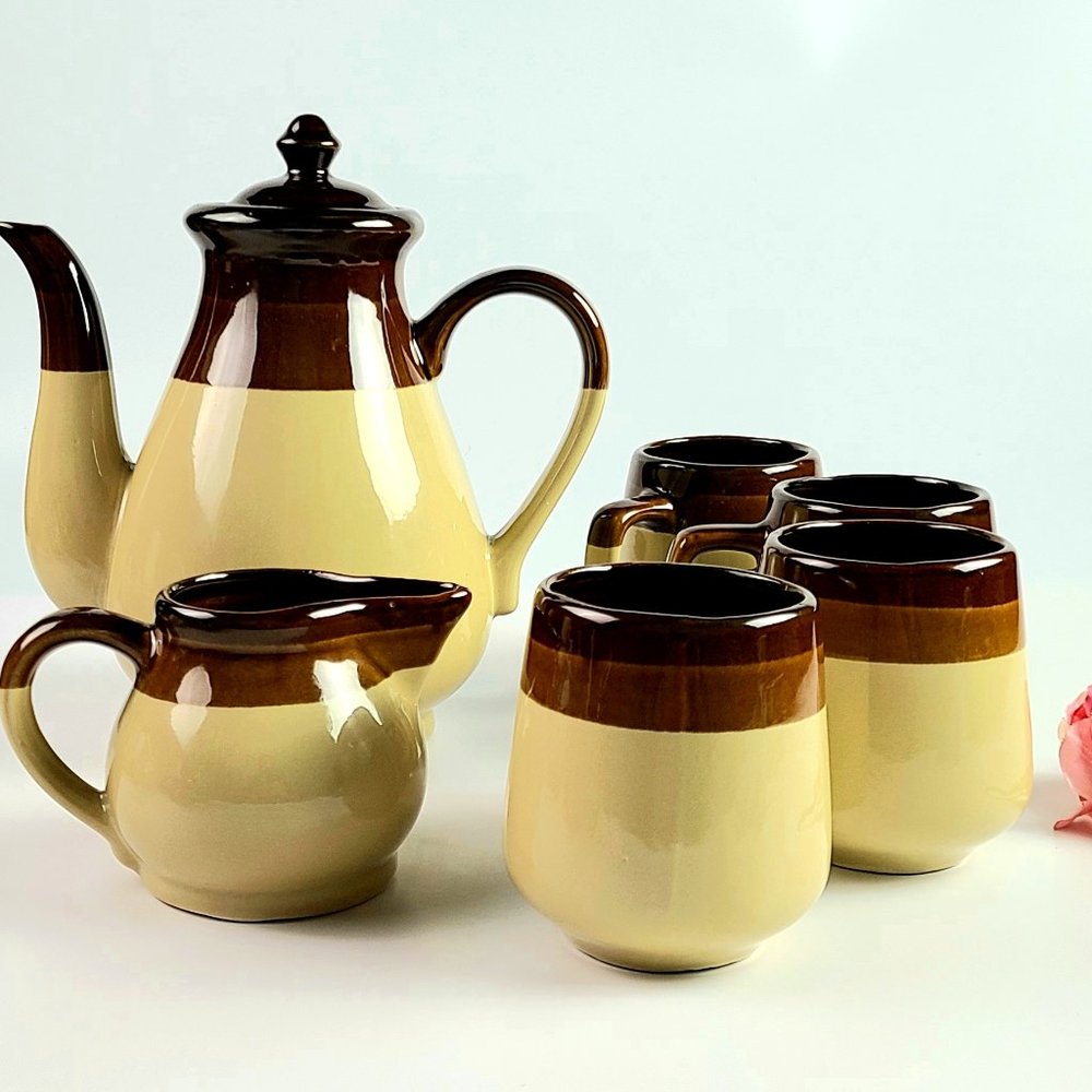 Vintage - Beige/Brown Tea Set with Creamer & 4 Cups - 7 Pieces - Made in Taiwan